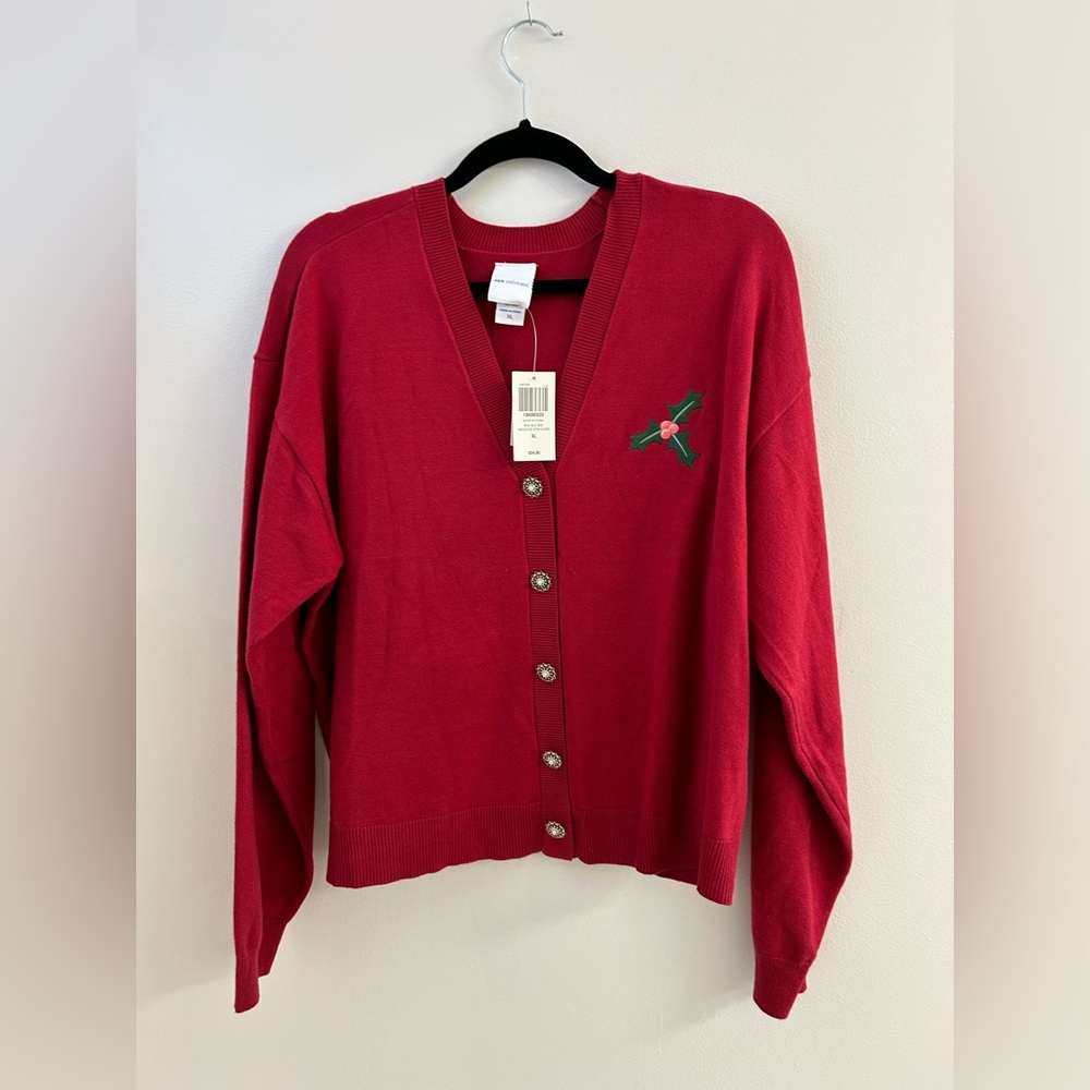 Her universe holiday cardigan xl